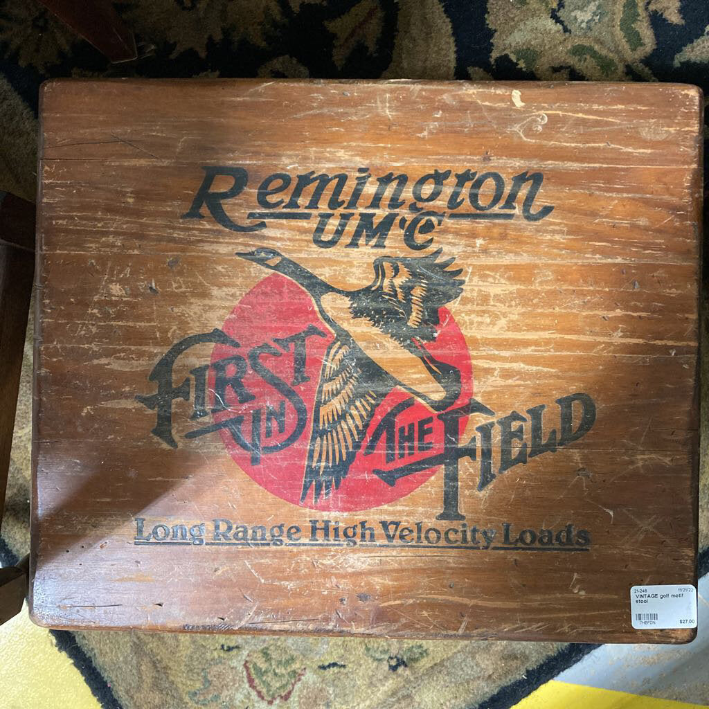 VINTAGE golf motif stool
