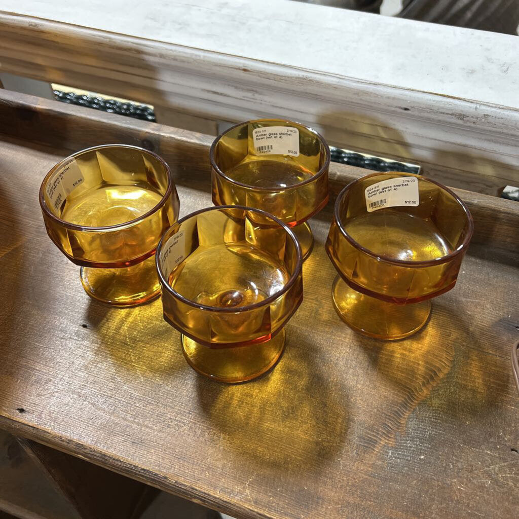 Amber glass sherbet bowl (set of 4)