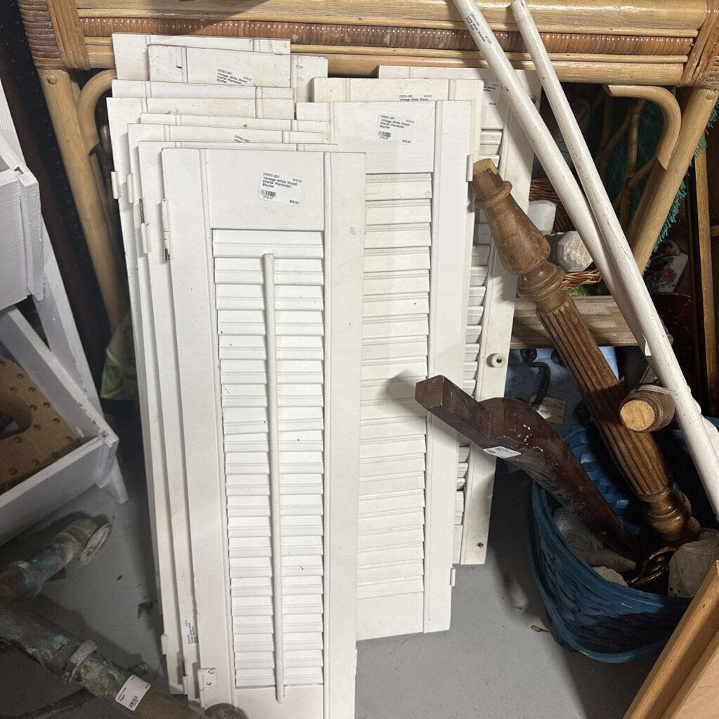 Vintage White Wood Interior Plantation Shutter
