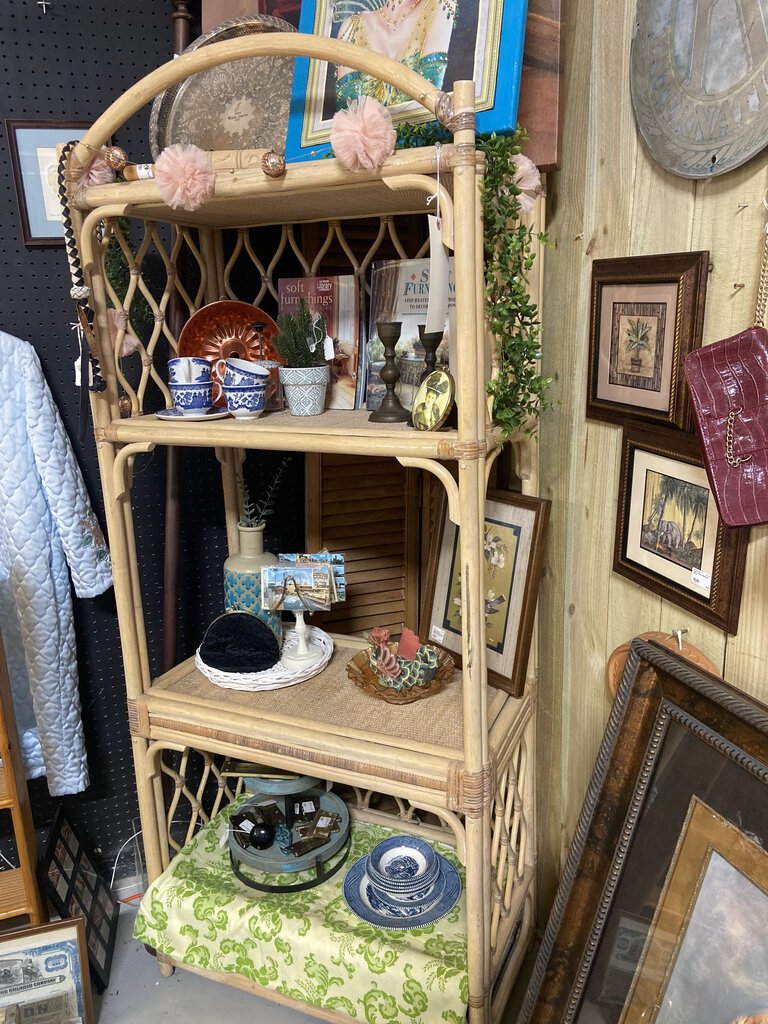 Wicker Shelf Large