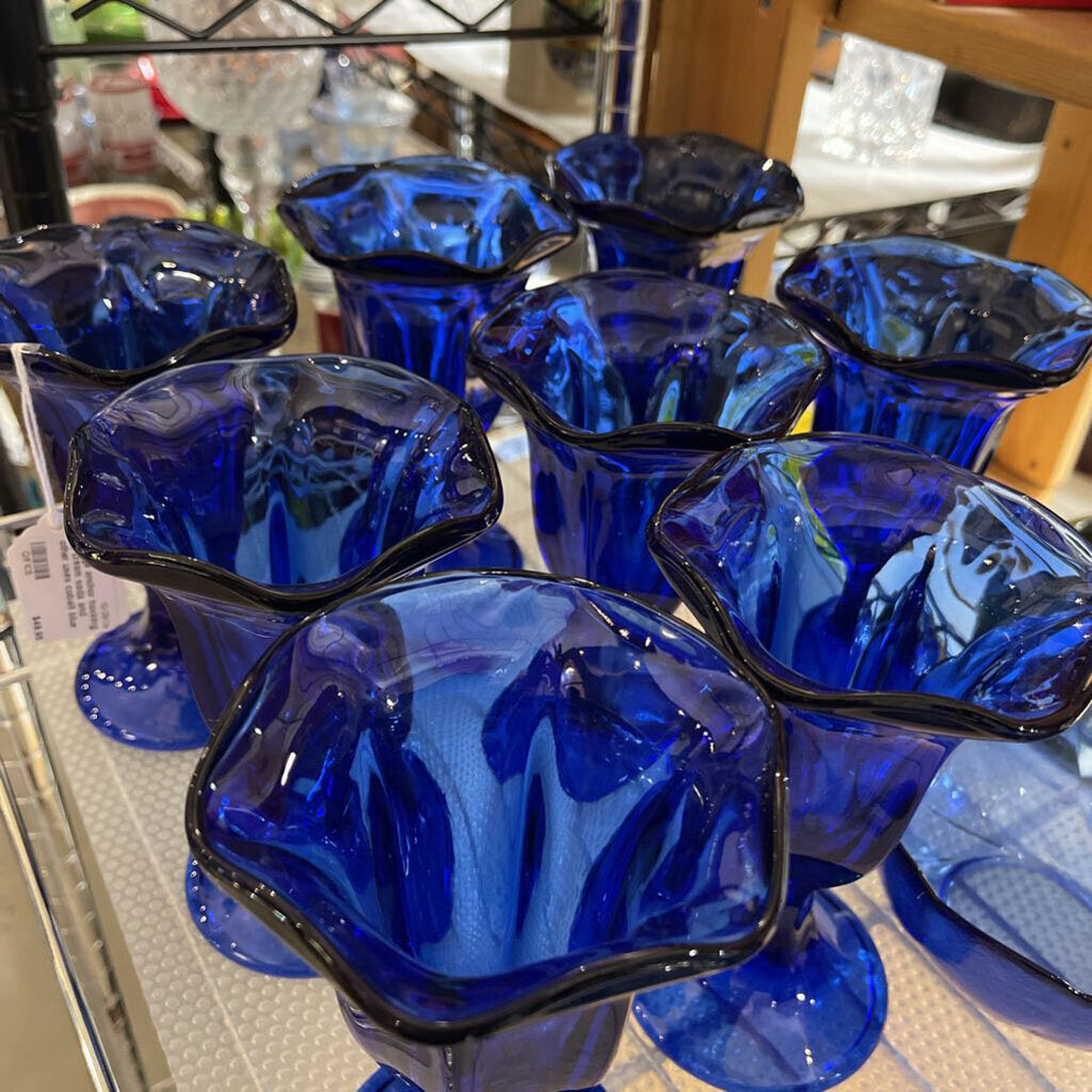 Vintage anchor hocking ice cream soda and other uses cobalt blue glasses set of eight