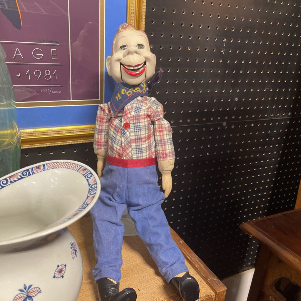 VINTAGE 1950s Howdy Doody Windup Doll