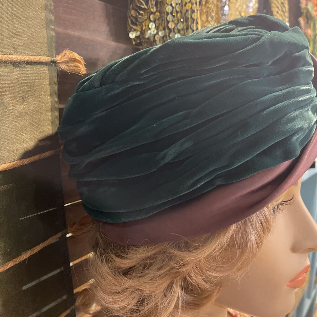 1950's Norman Durand green velvet turban hat