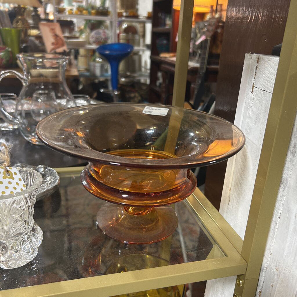 J401 Vintage Pink Glass Bowl