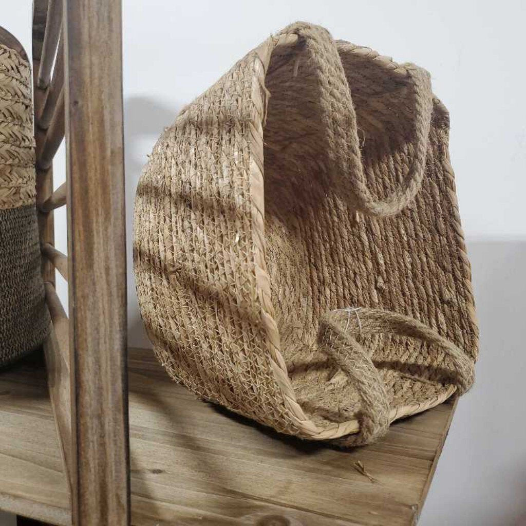 LARGE-SQUARE SEAGRASS BASKET WITH HANDLES