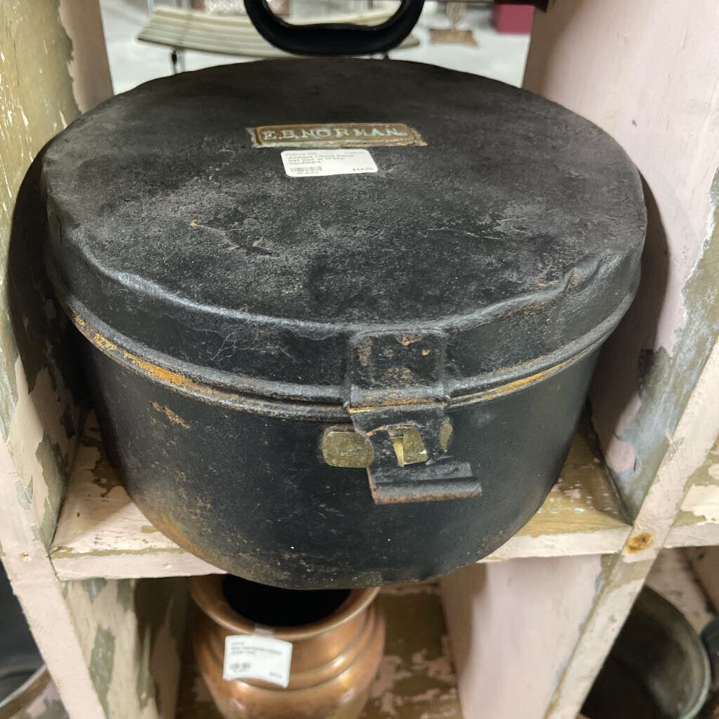 Antique round metal hat box w brass hardware