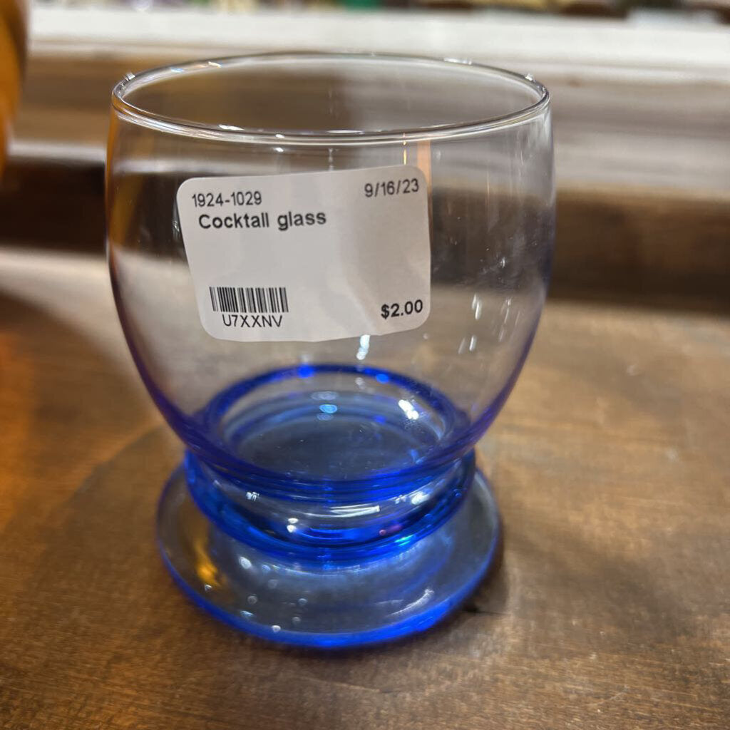 Cocktail glass