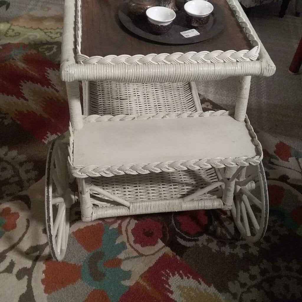 Tea cart, wicker