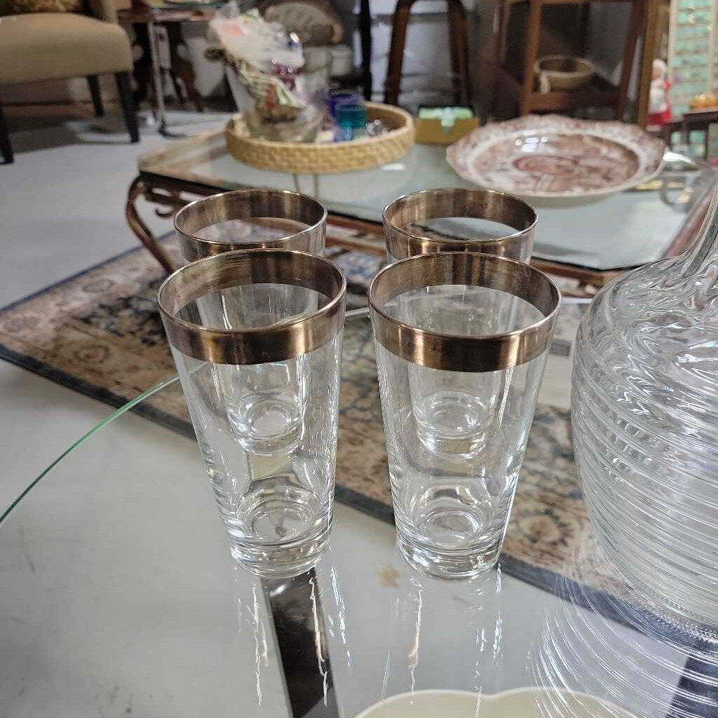 Set of 4 tall silver-rimmed glasses