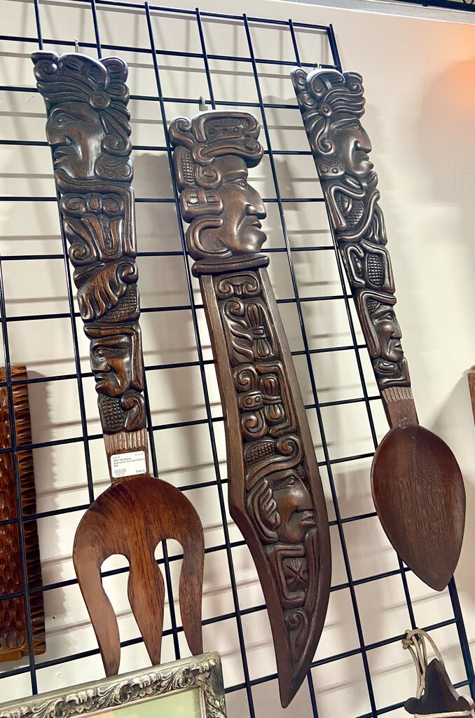 30in Honduran Decrative Carved Cutlery Set