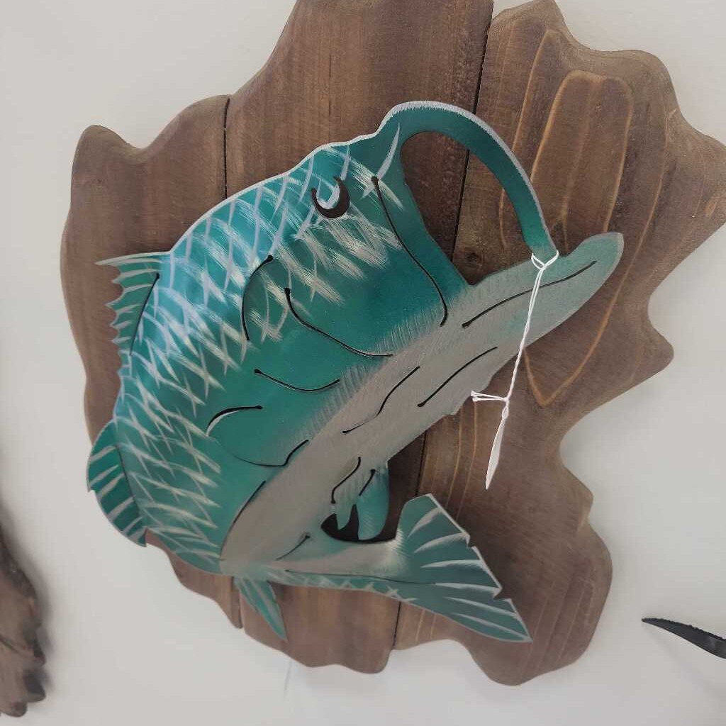 Bass on wood
