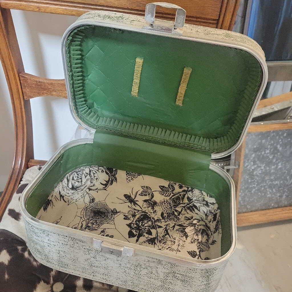 Vintage Makeup Case