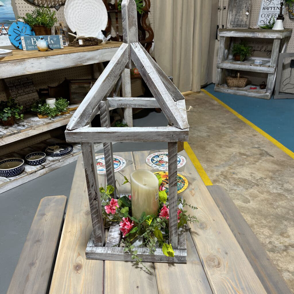 Lg. Distressed lantern