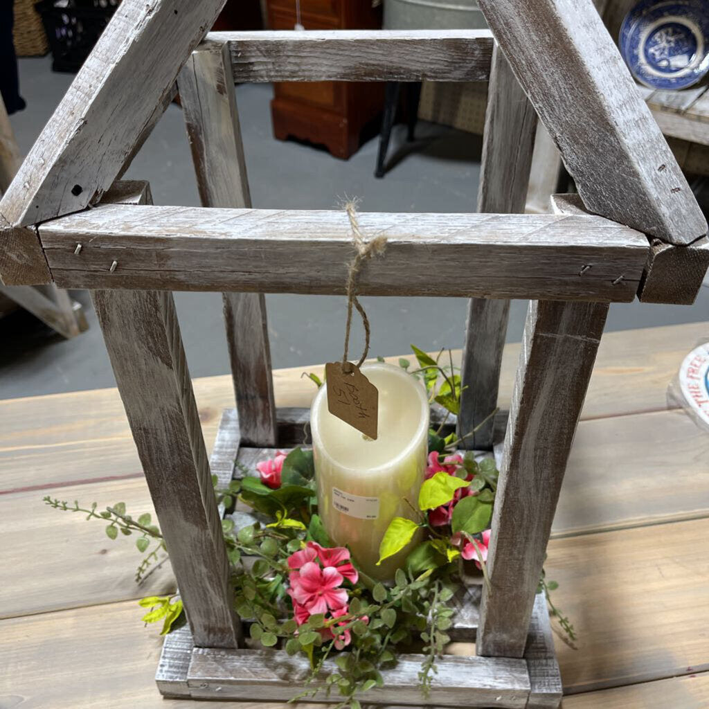 Lg. Distressed lantern