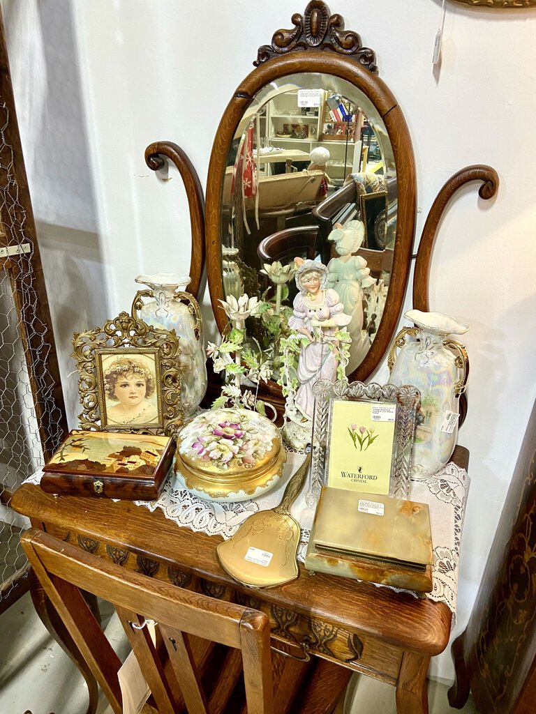 Late 19th century Oak Dressing Vanity & Chair