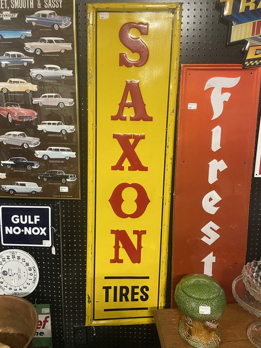 Saxon Tires Sign fla