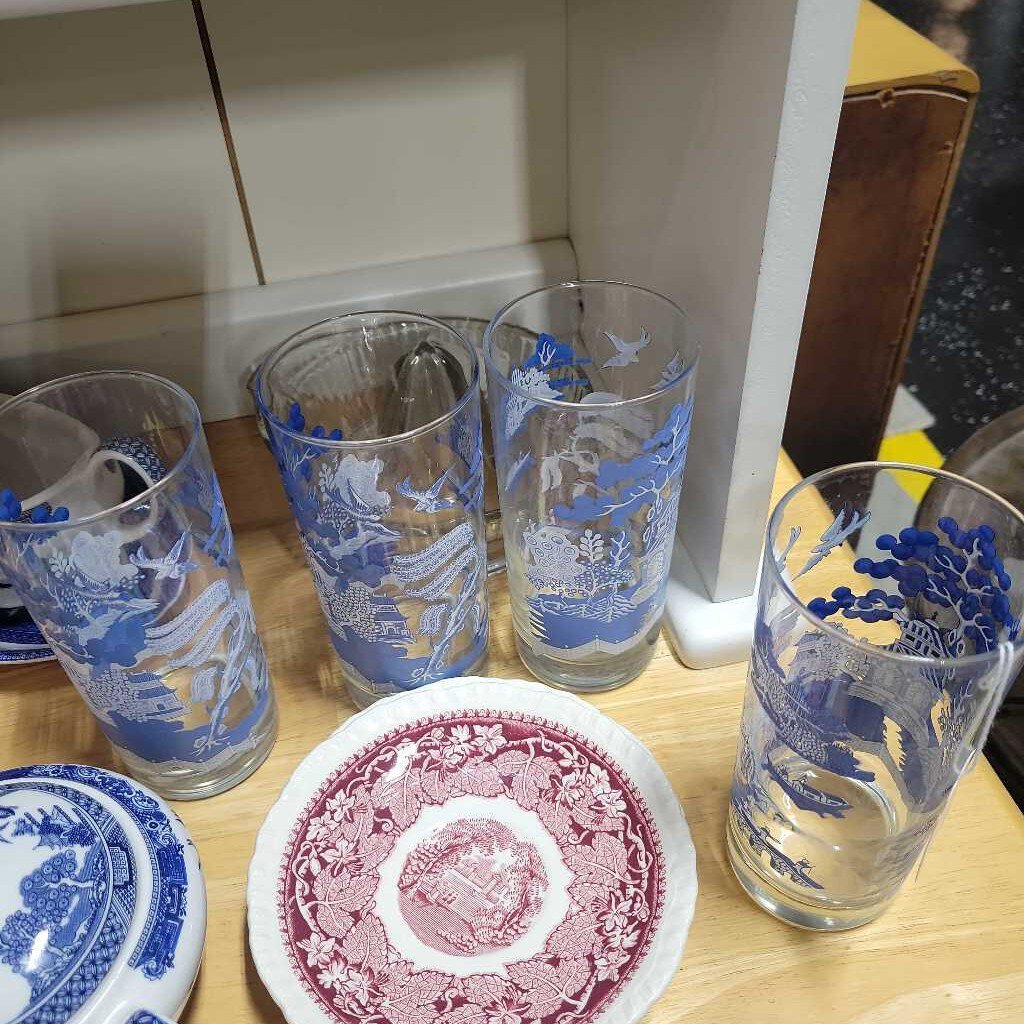 Blue Willow Glasses (Set of 4)