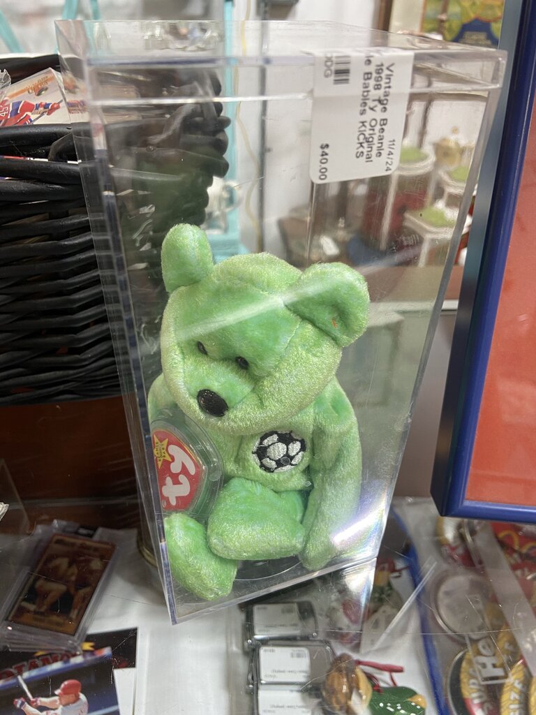 #214 Vintage Beanie Baby 1998 Ty Original Beanie Babies KICKS The Green Soccer Bear