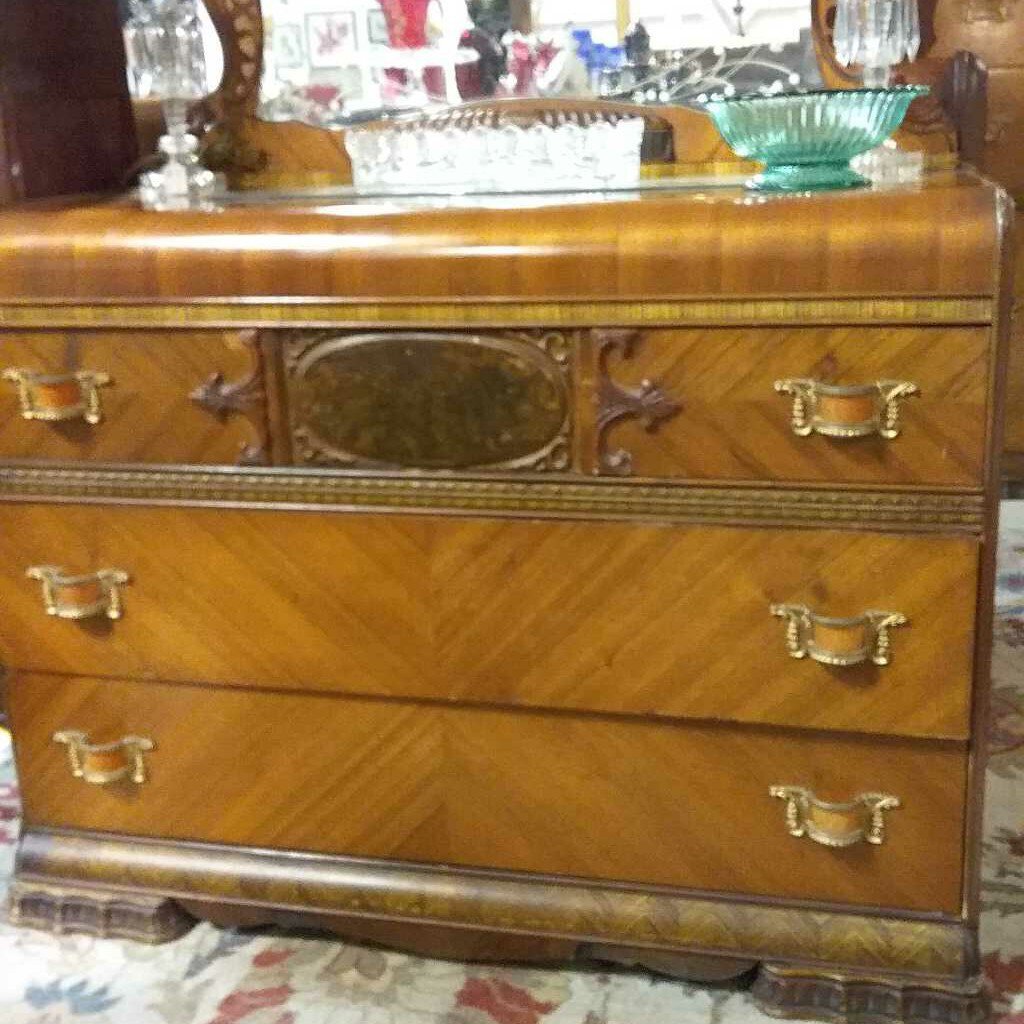 1930s Waterfall Complete BR Set