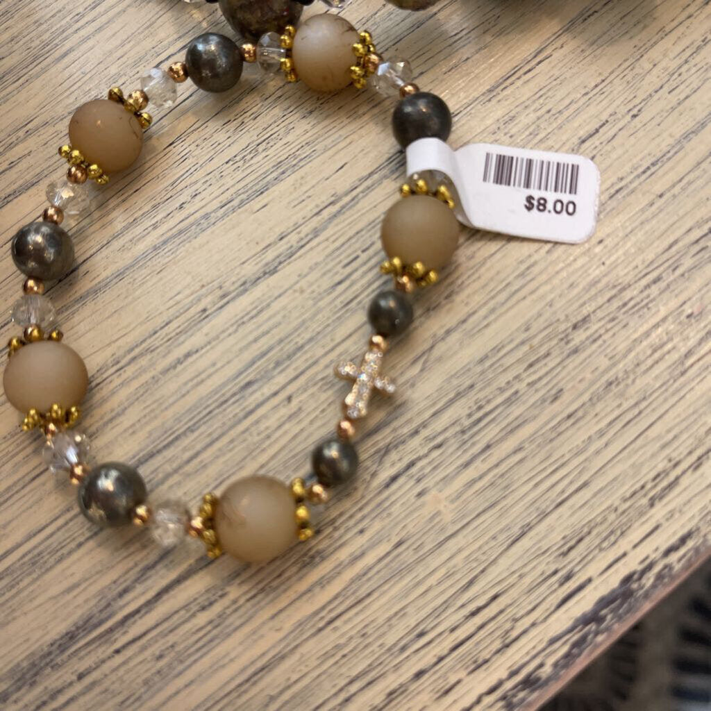 Beaded bracelet