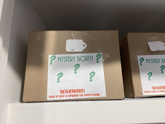 11x7.5x5.5 Mystery box