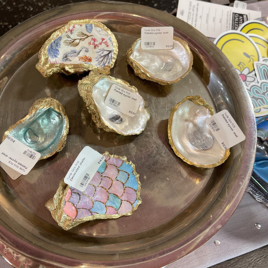 Painted oyster shell