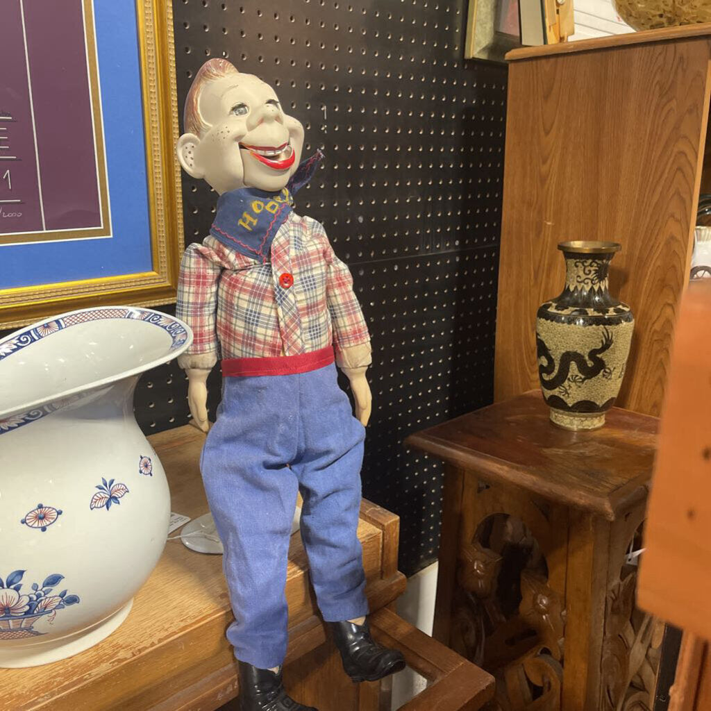 VINTAGE 1950s Howdy Doody Windup Doll