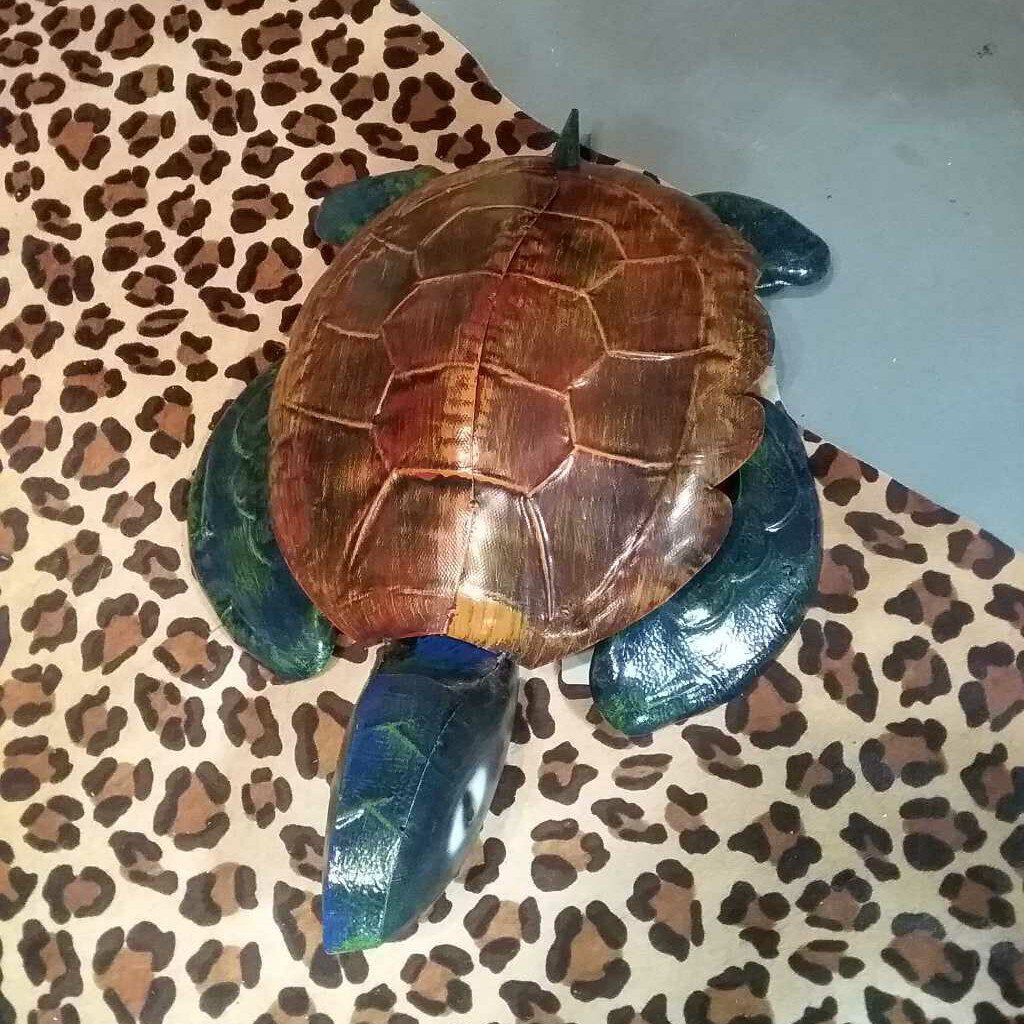 LG Metal Turtle