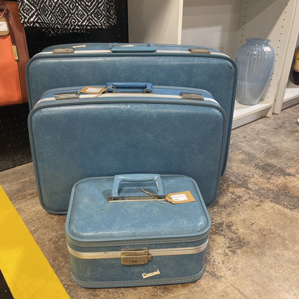 MCM 3 Piece Carousel Light Blue Luggage Set