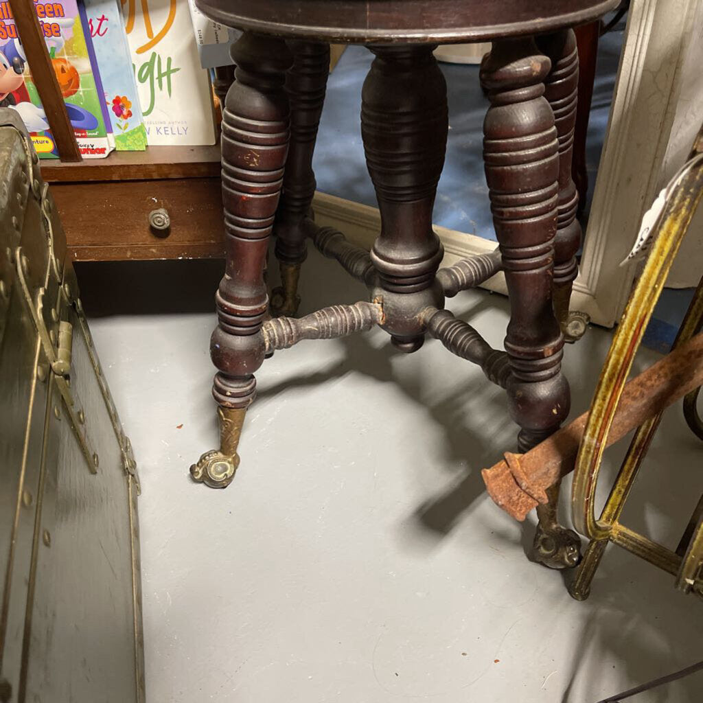 ANTIQUE CELLO CHAIR (MISSING RISER)