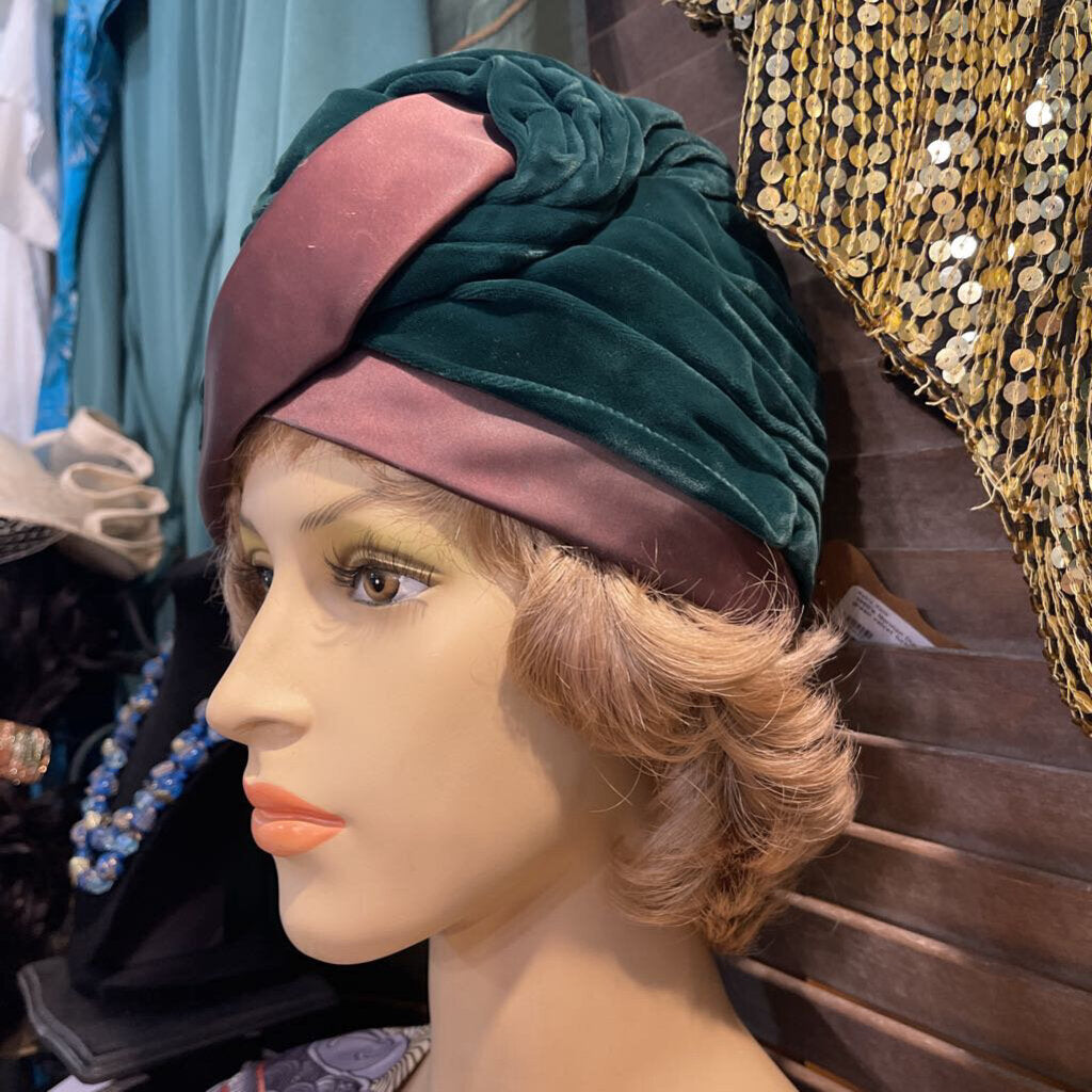 1950's Norman Durand green velvet turban hat