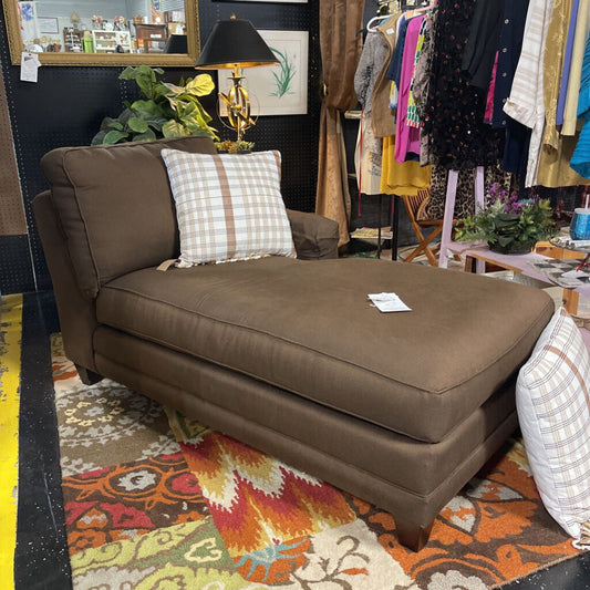 Bassett Chaise Lounge