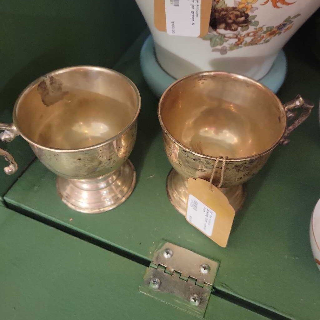 Sterling silver colored cups