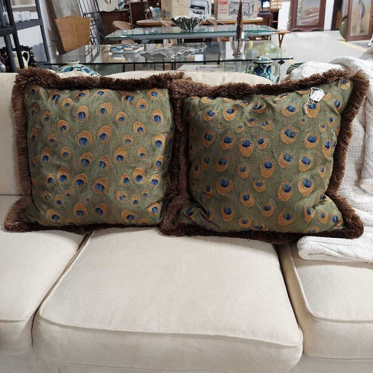 Pillows (set of 2)