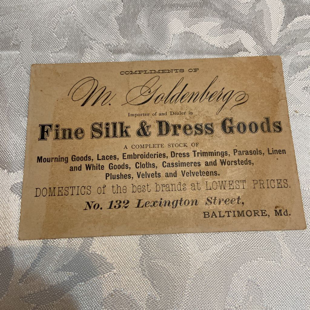 Antique Victorian Trade Card Silk & Dress Goods (Excellent Condition)