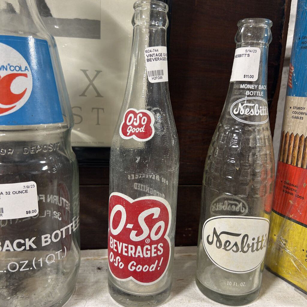 VINTAGE O-SO BEVERAGES BOTTLE