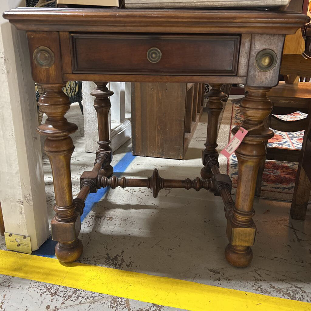 WOOD, LEATHER TOP, END TABLE