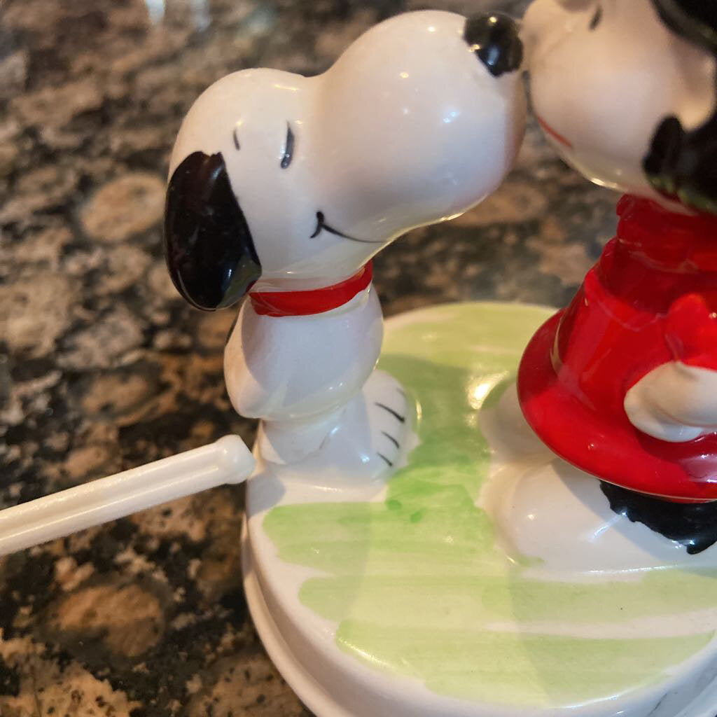 Peanuts Snoopy w/ Lucy Music Box Collectible Repaired