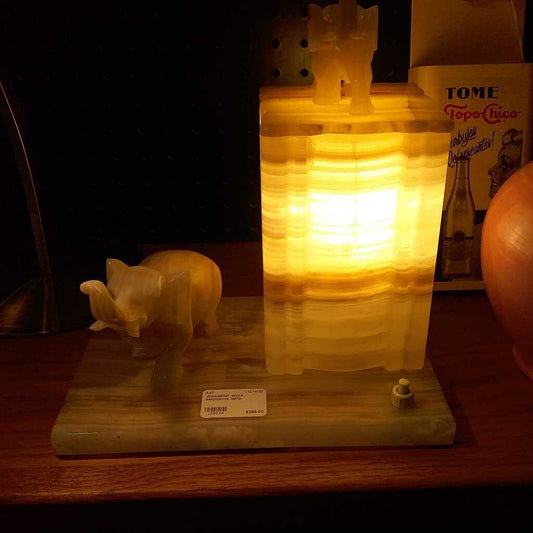 Alabaster onyx elephants lamp