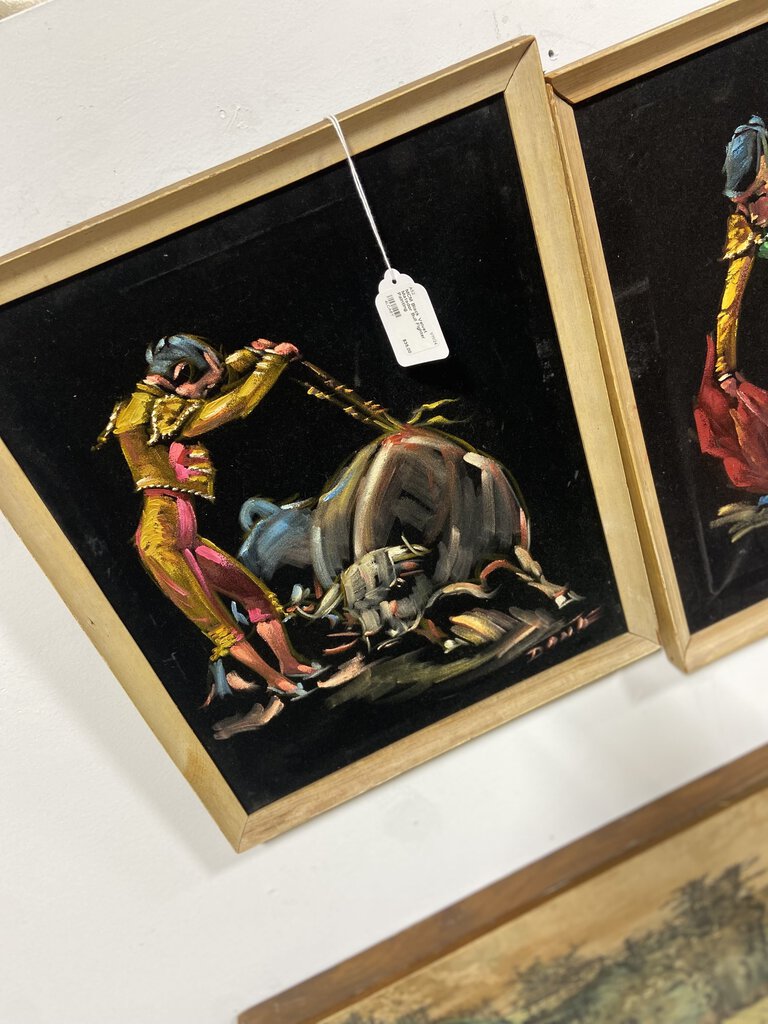 MCM Black Velvet Matador Bull Fighter Painting